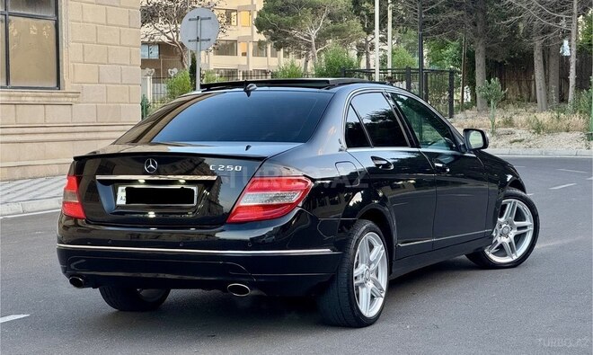 Mercedes C 230-6