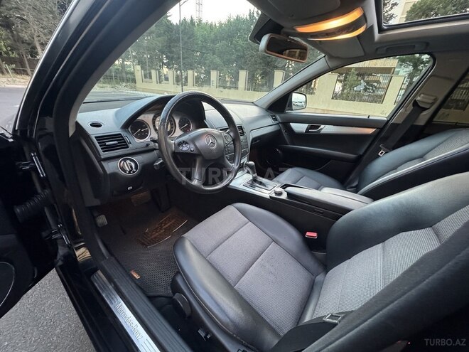 Mercedes C 230-11