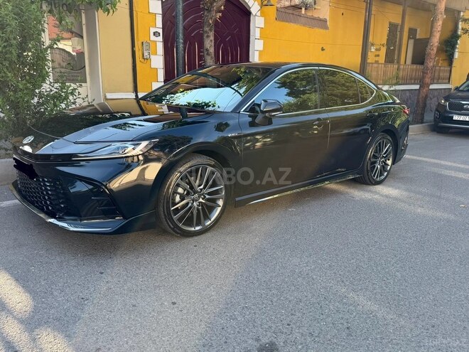 Toyota Camry-6
