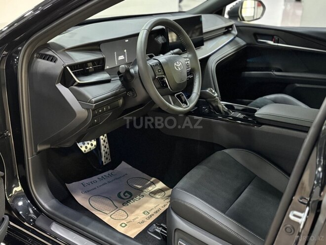 Toyota Camry-6