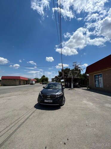Kia Sorento-3