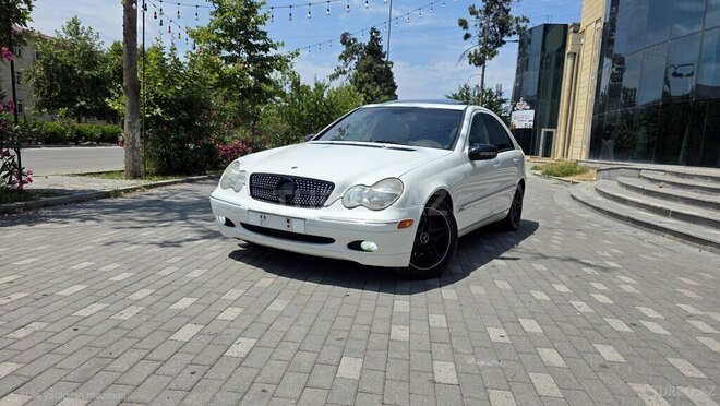Mercedes C 240-4