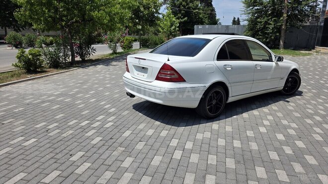 Mercedes C 240-8