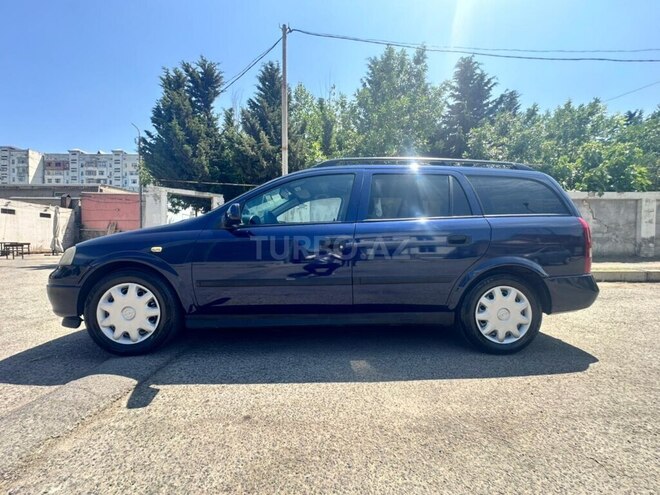 Opel Astra-2