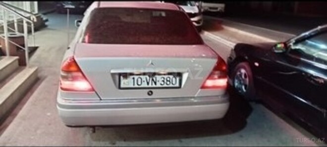 Mercedes C 180-3