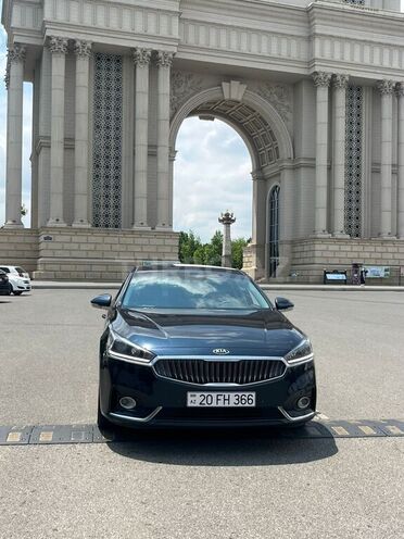 Kia K7-1