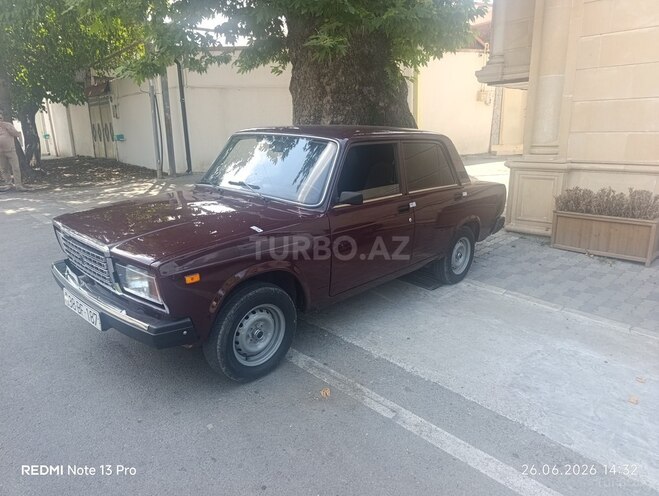 LADA (VAZ) 2107-2