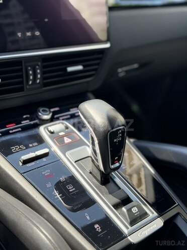 Porsche Cayenne S-5