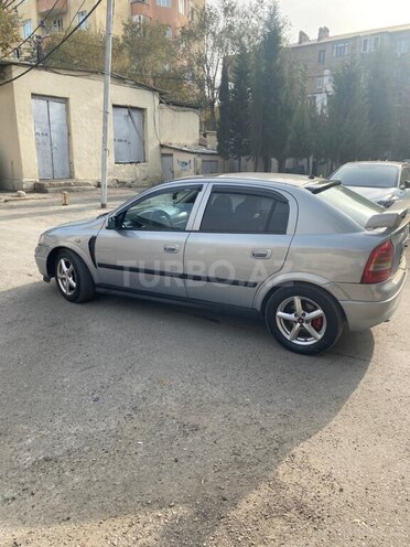 Opel Astra-3