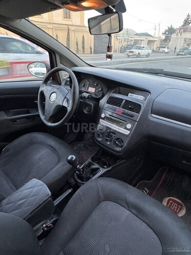 Fiat Linea-11