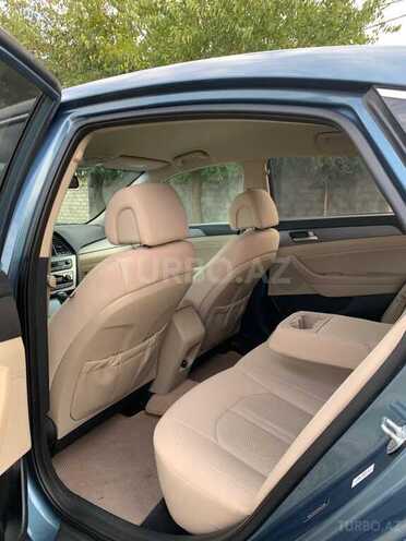 Hyundai Sonata-9