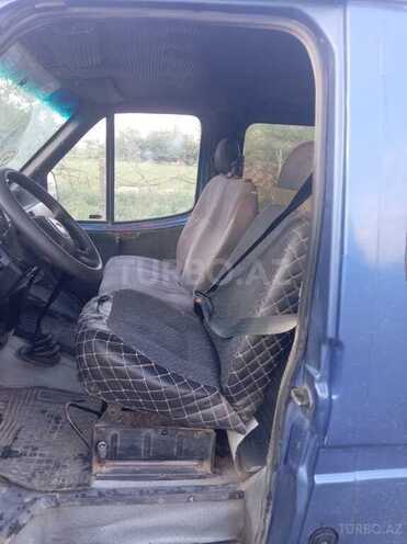 Ford Transit-6