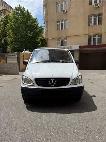 Mercedes Vito-1