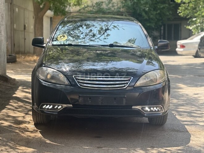 Daewoo Gentra-1