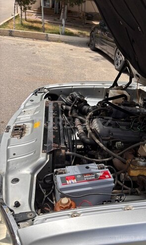 GAZ 31105 "Volga"-11
