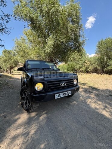 LADA (VAZ) Niva-7
