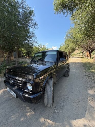 LADA (VAZ) Niva-2