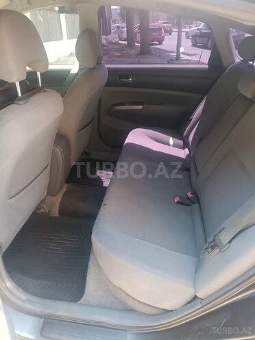 Toyota Prius-7
