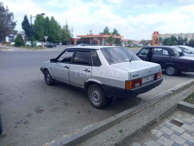 LADA (VAZ) 21099-4