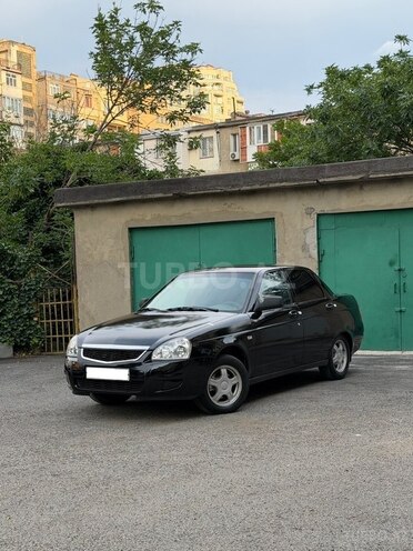 LADA (VAZ) Priora-1