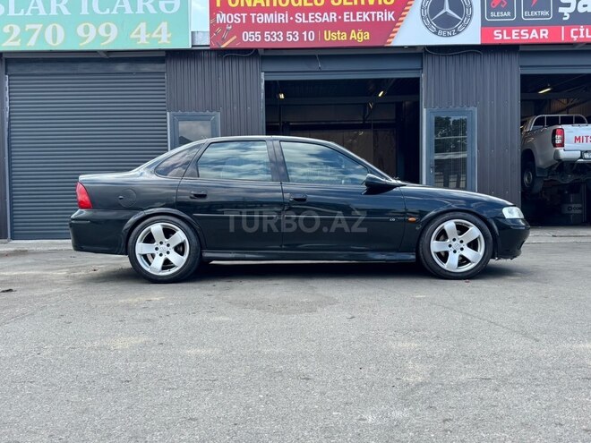 Opel Vectra-7