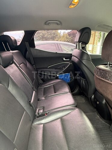 Hyundai Santa Fe-7