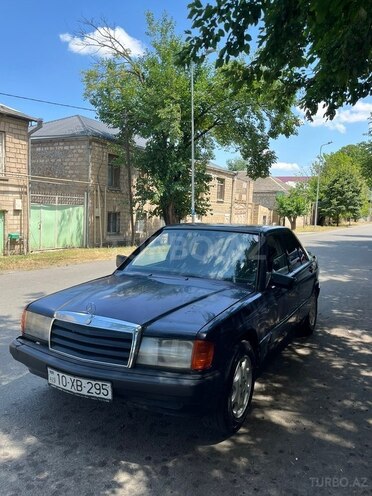 Mercedes 190-6