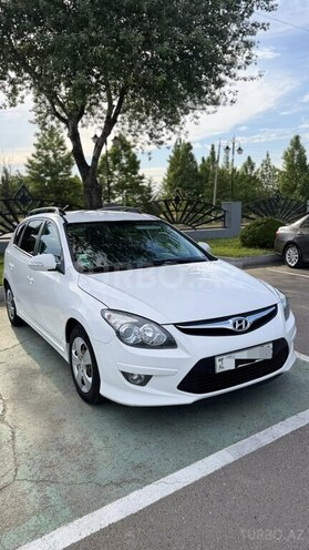 Hyundai i30-3