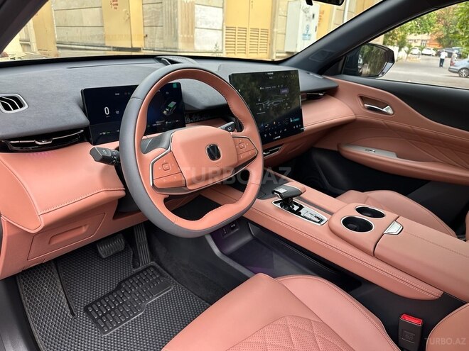Changan Uni-Z-18