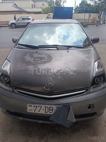 Toyota Prius-1