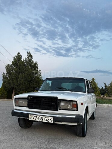 LADA (VAZ) 2107-1