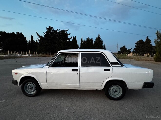 LADA (VAZ) 2107-3