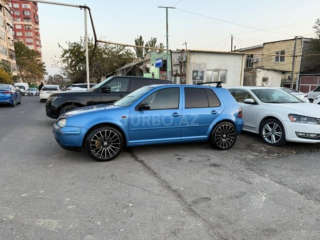 Volkswagen Golf-13