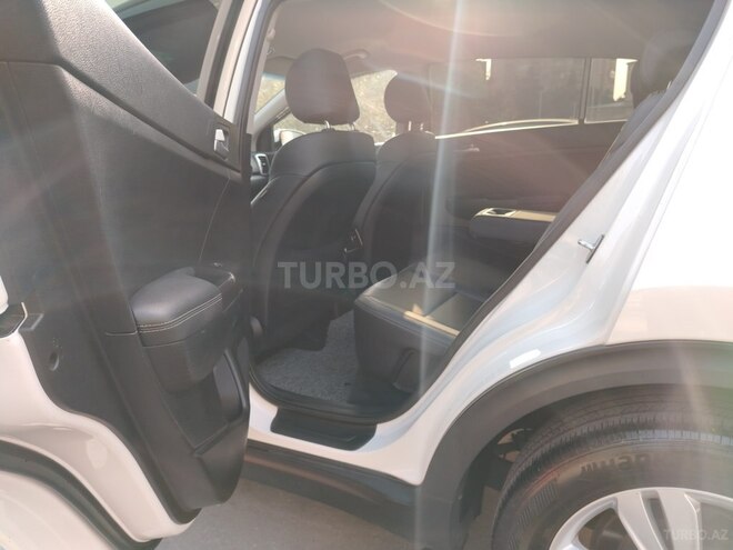 Kia Sportage-11