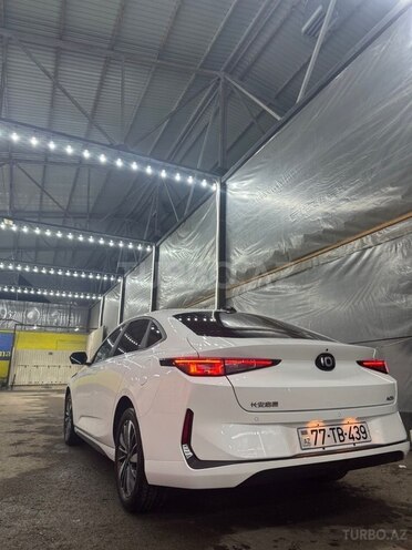 Changan Qiyuan A05-7