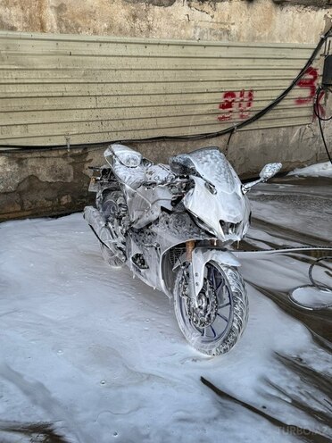 Yamaha R15M-3