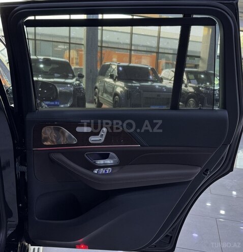 Mercedes GLS 580 4MATIC-19