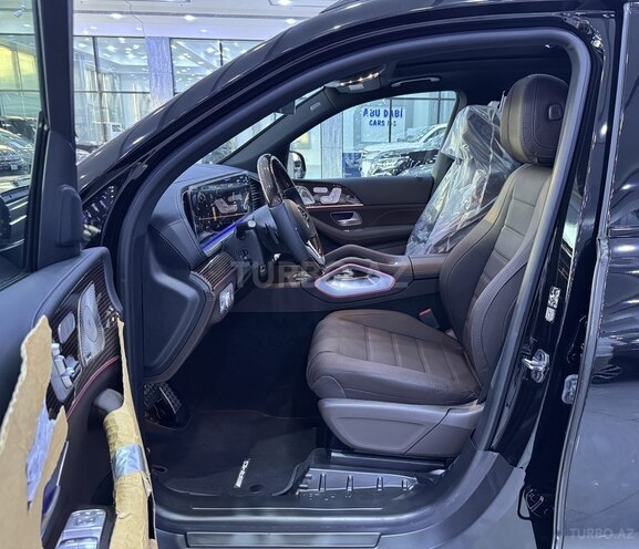 Mercedes GLS 580 4MATIC-11