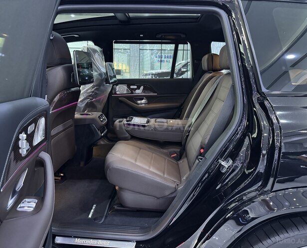 Mercedes GLS 580 4MATIC-14