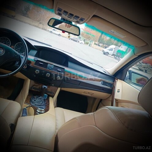 BMW 525-8