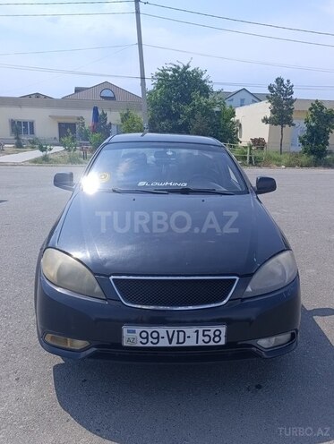 Daewoo Gentra-1