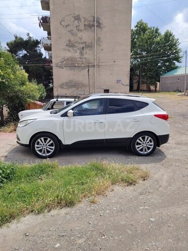 Hyundai ix35-3