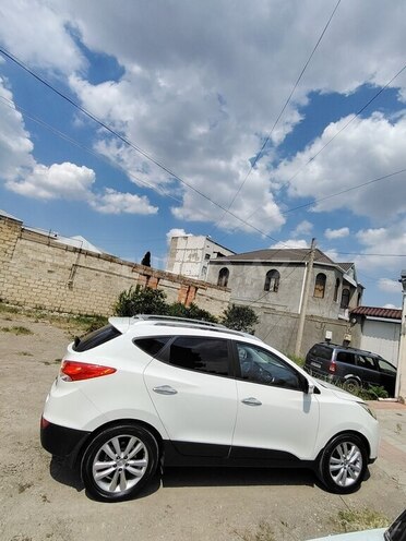 Hyundai ix35-4