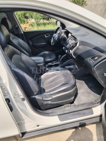 Hyundai ix35-6