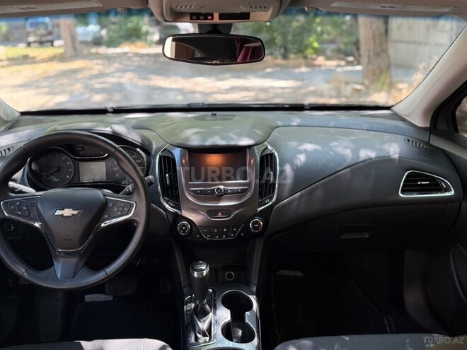 Chevrolet Cruze-3