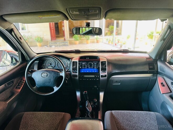 Toyota Land Cruiser Prado-14