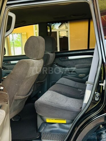 Toyota Land Cruiser Prado-13