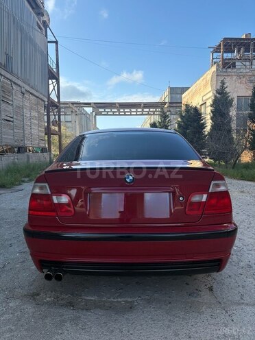 BMW 320-3