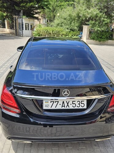 Mercedes C 300-9