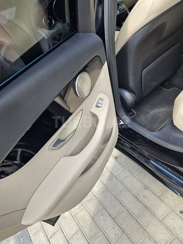 Mercedes C 300-10